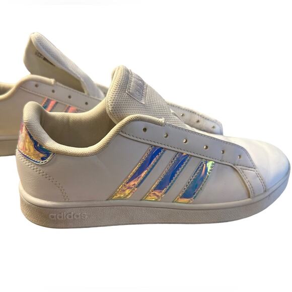 Adidas Iridescent Striped Superstar Sneakers in a girls Size 4 - Picture 1 of 6